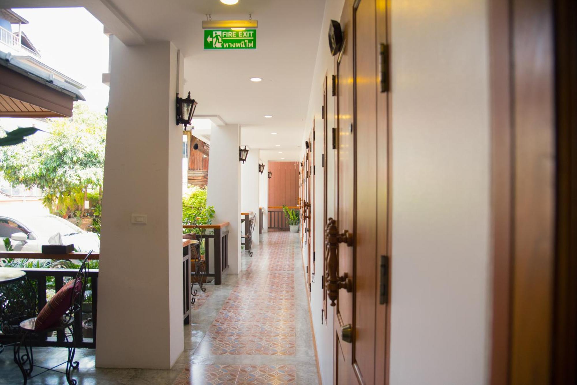 Gordnuea Boutique House Bed and Breakfast Chiang Mai Buitenkant foto