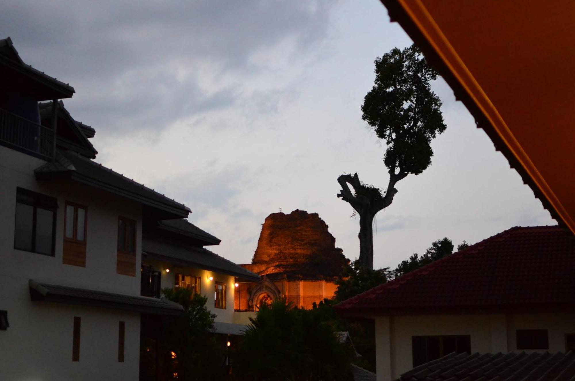 Gordnuea Boutique House Bed and Breakfast Chiang Mai Buitenkant foto