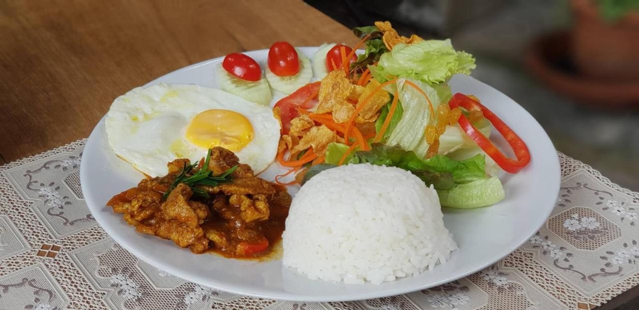Gordnuea Boutique House Bed and Breakfast Chiang Mai Buitenkant foto